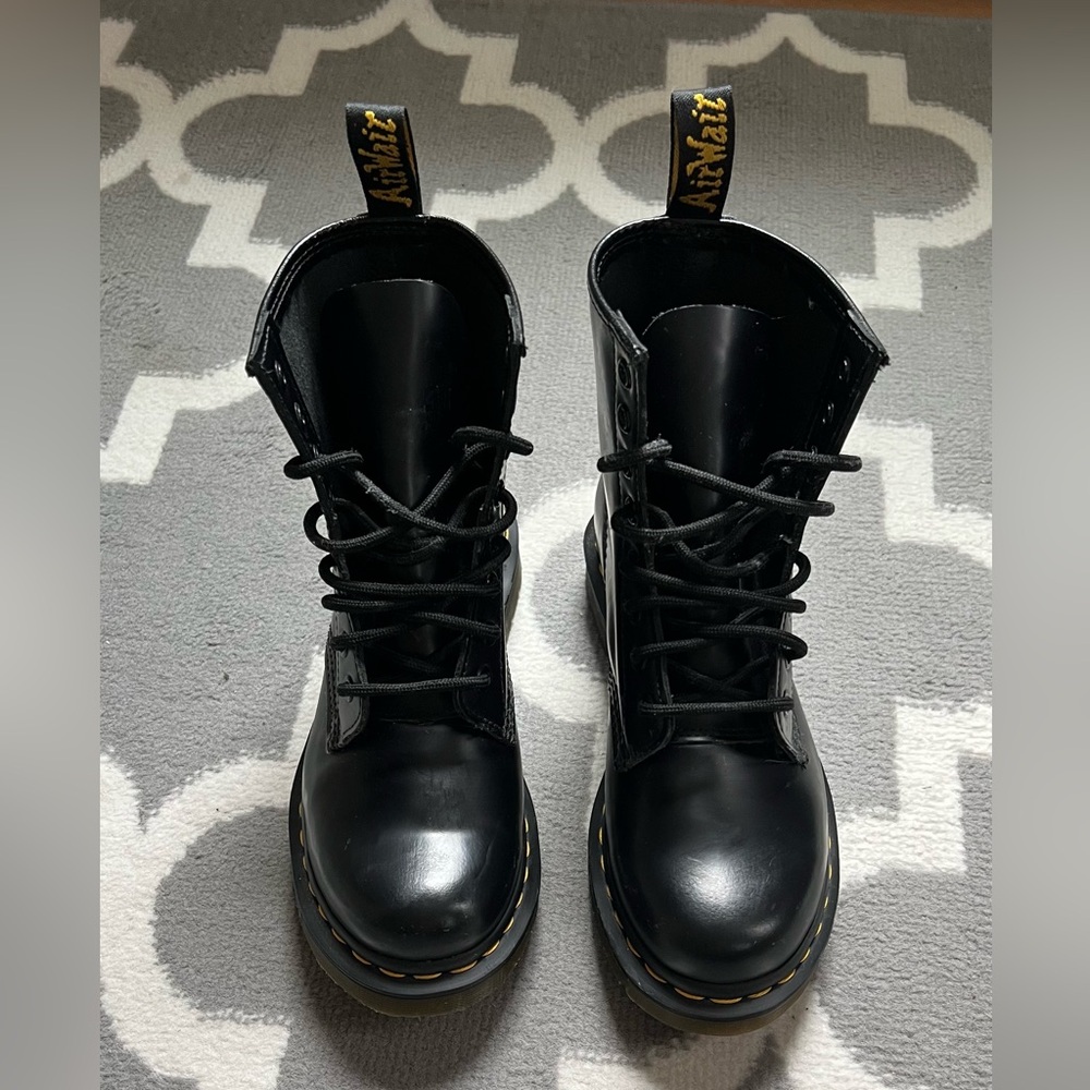 Doc Martens 1460 Lace up boots size 6 Brand New